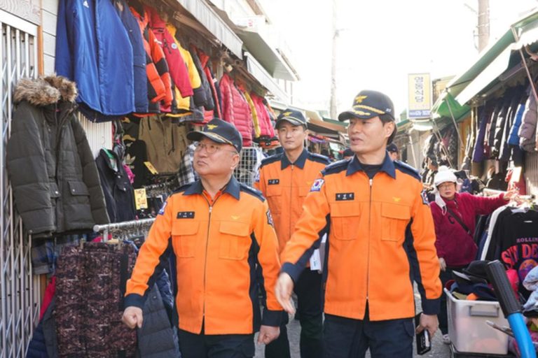 대구소방안전본부장, 설 명절 대비 전통시장 안전 점검 실시:다경뉴스